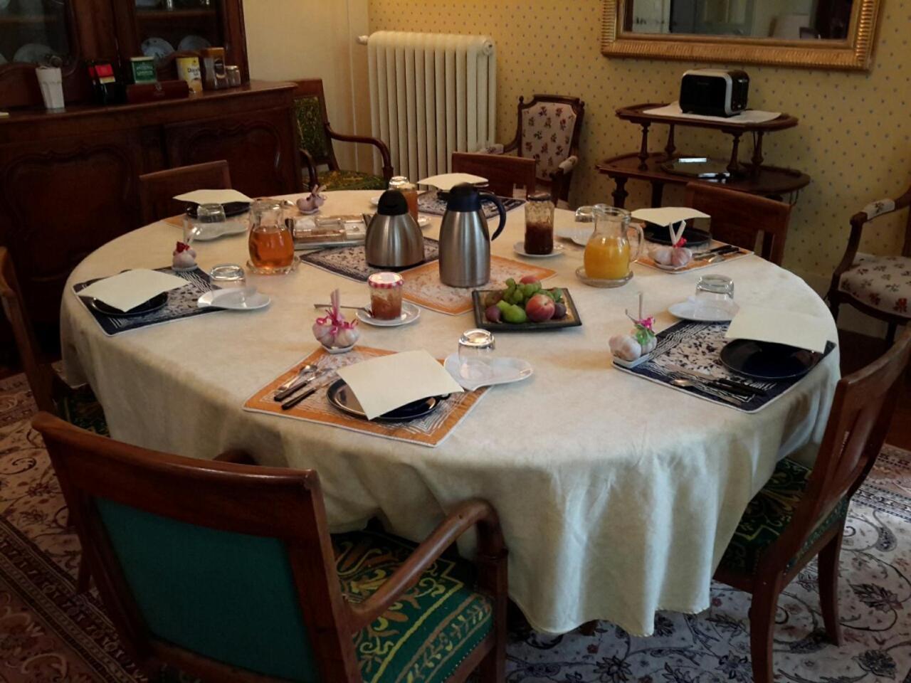 Domaine De Lalande Bed & Breakfast Vénès Екстериор снимка